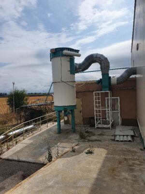 ТЕХНОЛОГИЧНА ЛИНИЯ ЗА ПОЧИСТВАНЕ, СОРТИРАНЕ И ПАКЕТИРАНЕ НА КОРИАНДЪР, ГРАДИНСКИ ФАСУЛ, БАКЛА И РЕЗЕНЕ